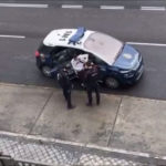 Испанская полиция проводит работу с населением