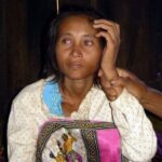 Печальная история камбоджийской женщины-Маугли