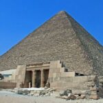 Как огромные блоки доставлялись на вершины пирамид