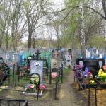 Почему в России принято на надгробиях устанавливают фото, а в других странах нет