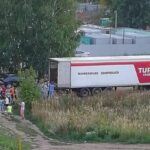 В Казани жильцы микрорайона за два часа разобрали фуру арбузов, которую оставили проветриваться