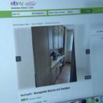 Мужчина купил на eBay кухонные шкафы и нашел в них 150 тысяч евро