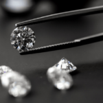 Почему бриллианты измеряют в каратах