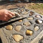 Сделать своими руками бетонную тротуарную плитку для сада с видом брусчатки